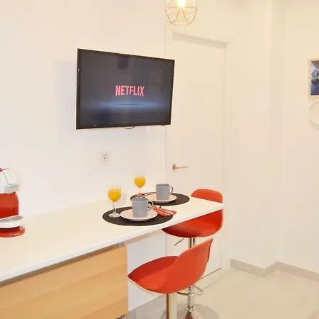 Cozy & Modern Junto A Metro A Guimera * Valencie