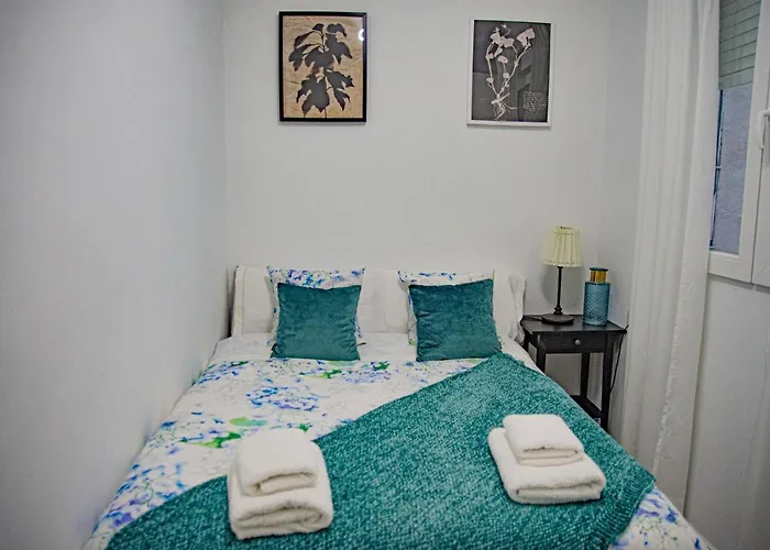 Cozy & Modern Junto A Metro A Guimera * ולנסיה