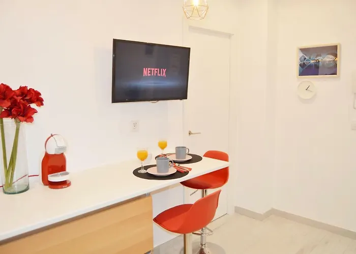 Cozy & Modern Junto A Metro A Guimera * ולנסיה